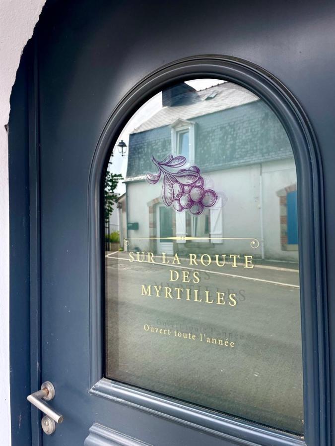 Sur La Route Des Myrtilles Gouézec 외부 사진